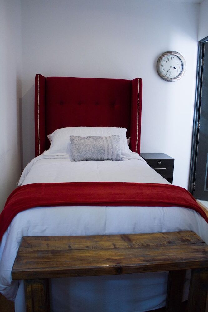 Meraki Boutique Hotel