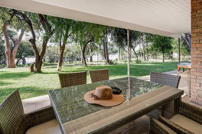 Palm River Hotel