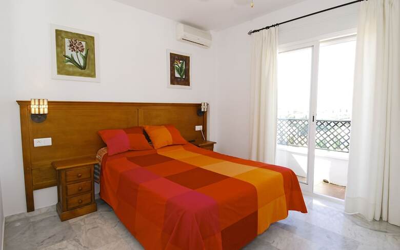 Aparthotel HC Burriana Playa - Apartamentos Tur�sticos