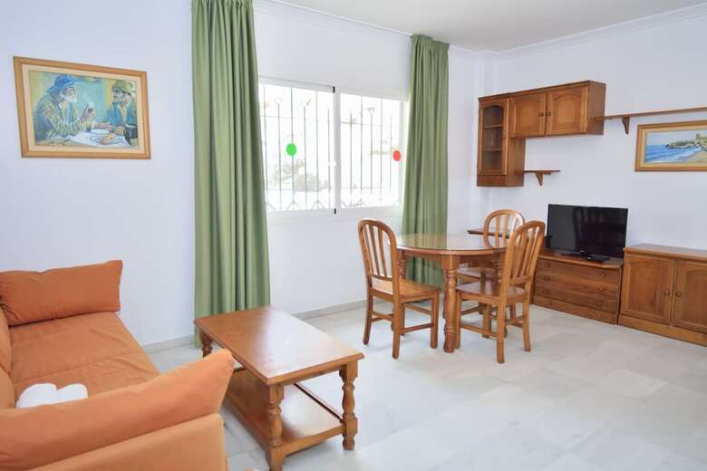 Aparthotel HC Burriana Playa - Apartamentos Tur�sticos