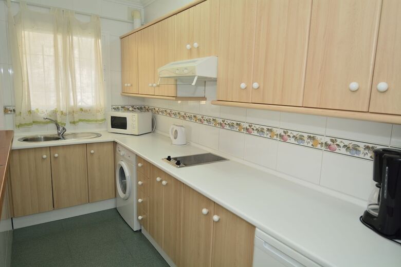 Aparthotel HC Burriana Playa - Apartamentos Tur�sticos