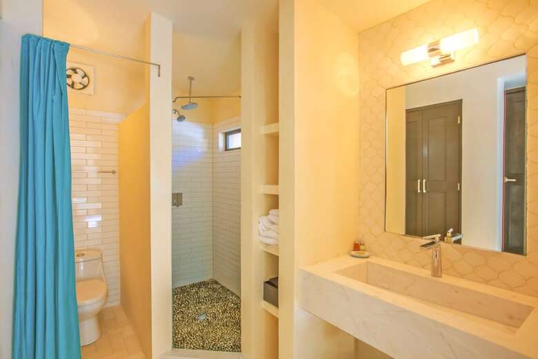 Bed & Breakfast Villa Encantada By Coco B Isla
