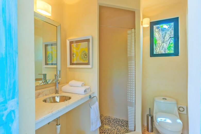 Bed & Breakfast Villa Encantada By Coco B Isla