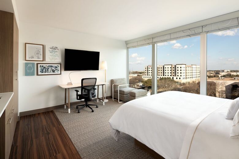 Hotel Element Austin At The Domain