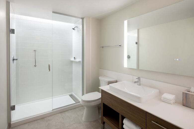 Hotel Element Austin At The Domain