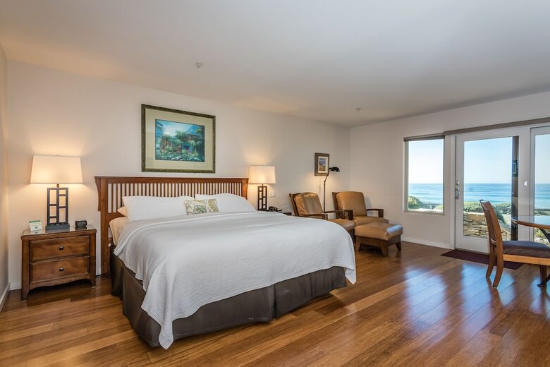 Hotel Little Sur Inn