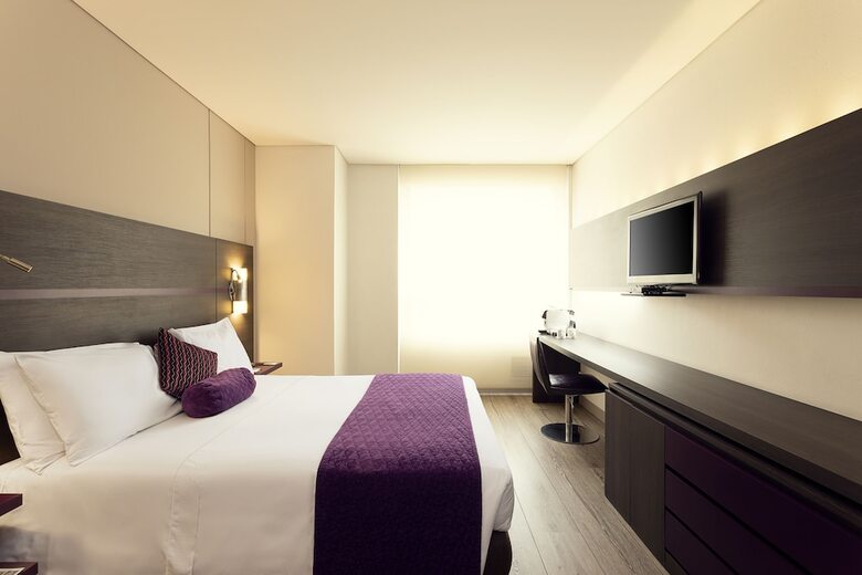 Hotel Mercure Bh Zona Financiera