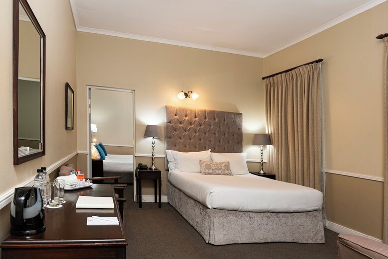 Queen?s Hotel By Bon Hotels