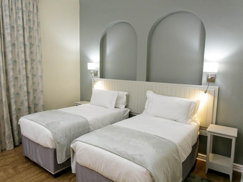 Queen?s Hotel By Bon Hotels