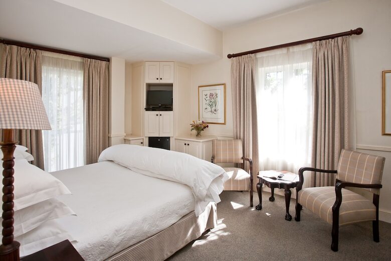 Queen?s Hotel By Bon Hotels