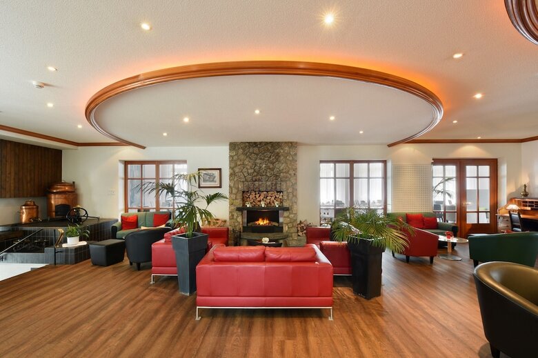 Alpine Hotel Perren