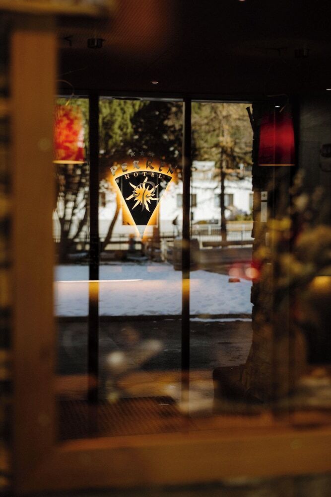 Alpine Hotel Perren