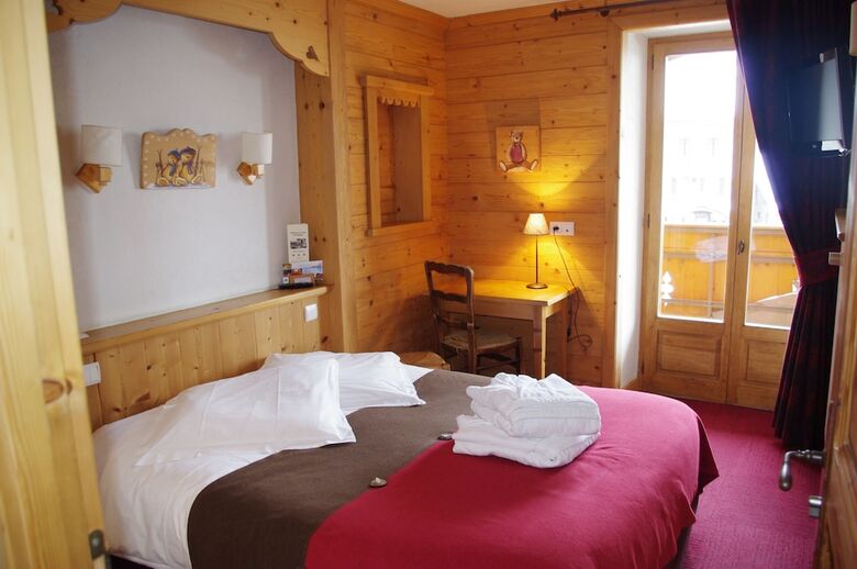 Hotel H�tel La Croix Saint Maurice
