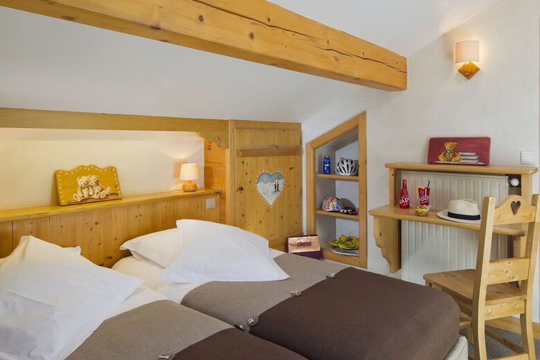 Hotel H�tel La Croix Saint Maurice