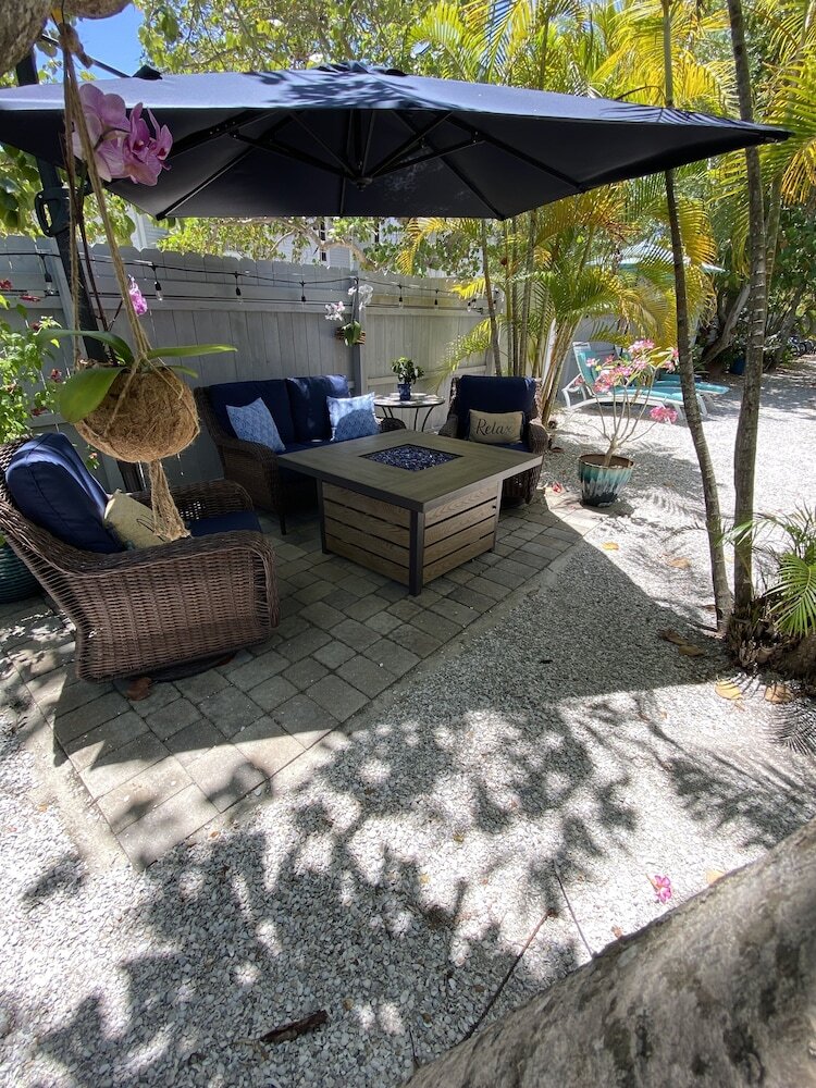 Hotel Tarpon Tale Inn