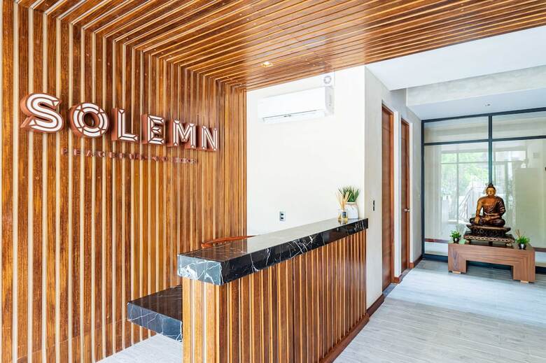 Hotel Solemn Peaceful Condos By The Spot Rentals