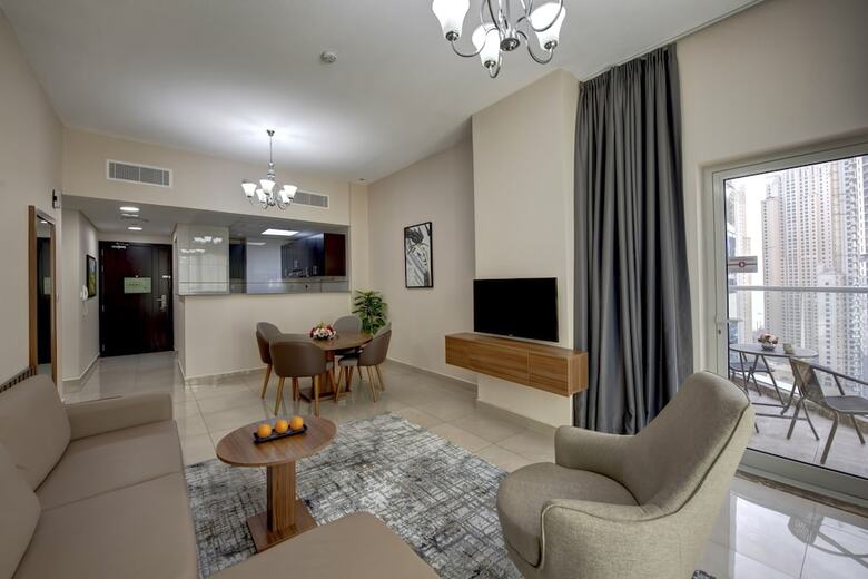 Hotel Regency Luxury Suites