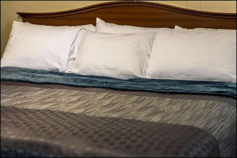 Hotel Marina Inn & Event Center