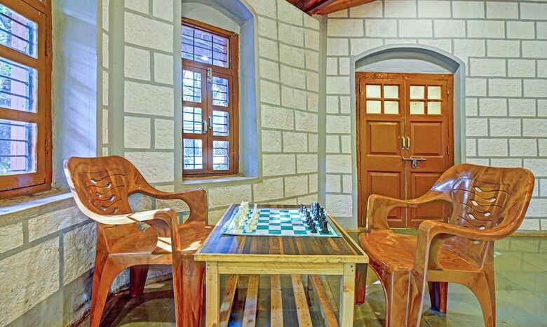 Hotel Treebo Shalimar In The Forest