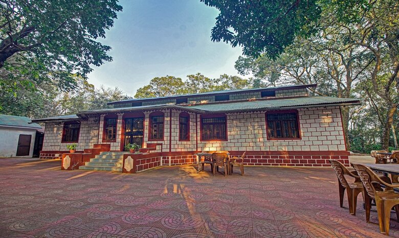 Hotel Treebo Shalimar In The Forest