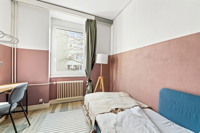Becozy Self Check-in & Pop-up Hotel