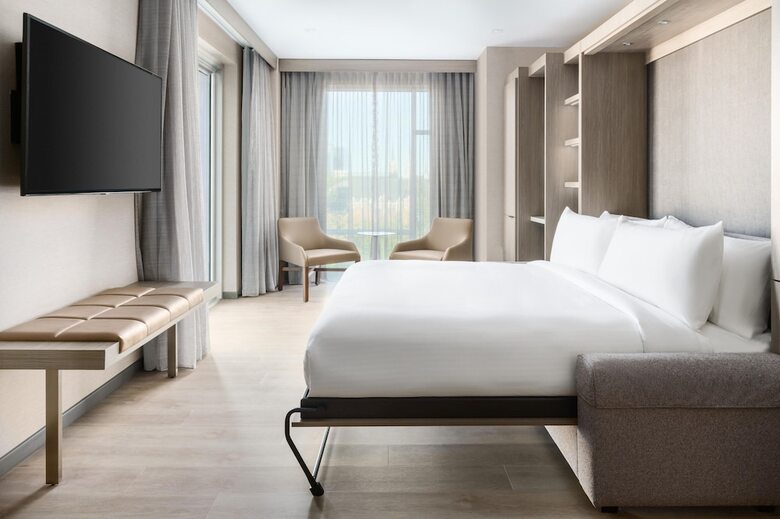 AC Hotel By Marriott Raleigh Downtown