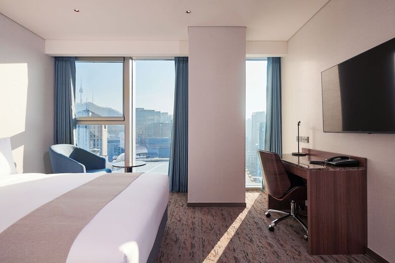 Stanford Hotel Myeongdong