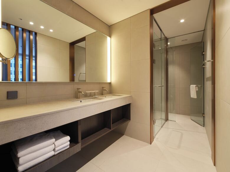 Stanford Hotel Myeongdong