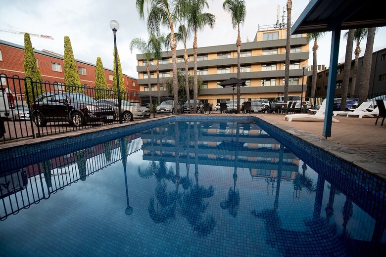 Hotel Breakfree North Adelaide