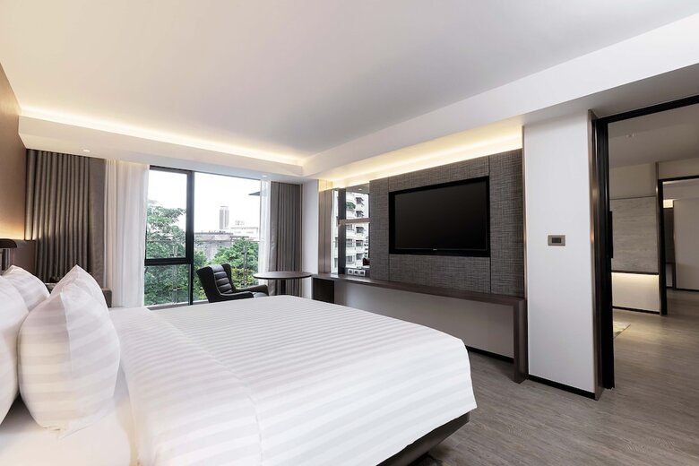 Gardina Asoke Hotel & Residence