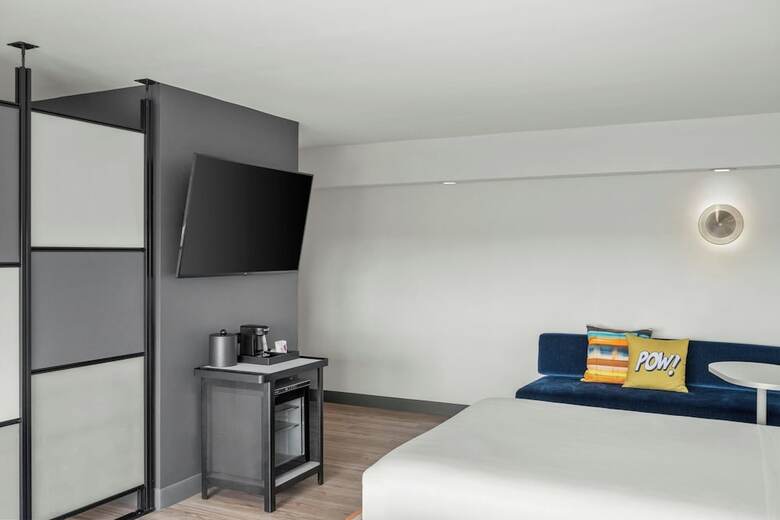 Hotel Aloft Chicago Schaumburg