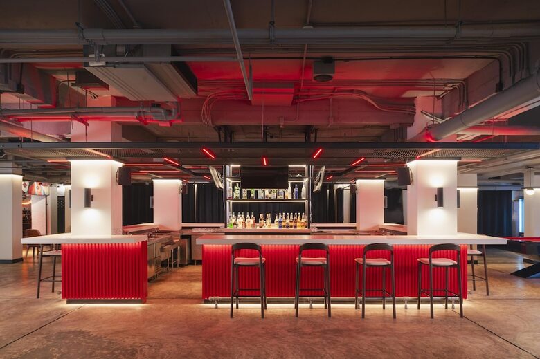 Hotel Radisson Red Phuket Patong Beach
