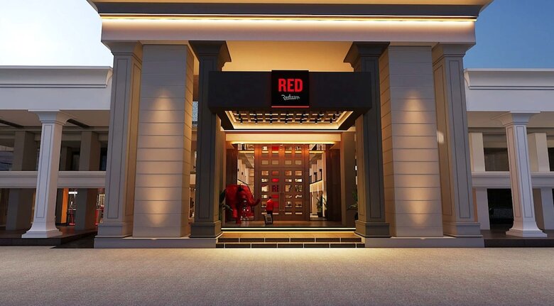 Hotel Radisson Red Phuket Patong Beach
