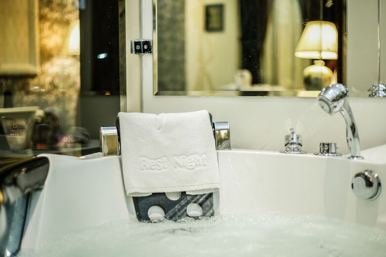 Hotel Rest Night Serviced Apartments- Alhamra ??? ???? ????? ???????? - ??????