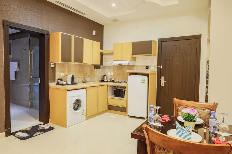 Hotel Rest Night Serviced Apartments- Alhamra ??? ???? ????? ???????? - ??????