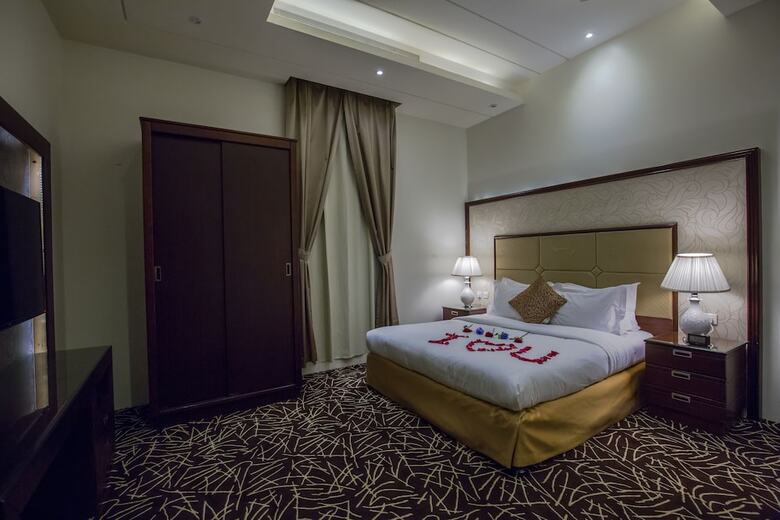 Hotel Rest Night Serviced Apartments- Alhamra ??? ???? ????? ???????? - ??????