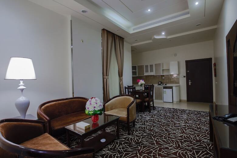 Hotel Rest Night Serviced Apartments- Alhamra ??? ???? ????? ???????? - ??????