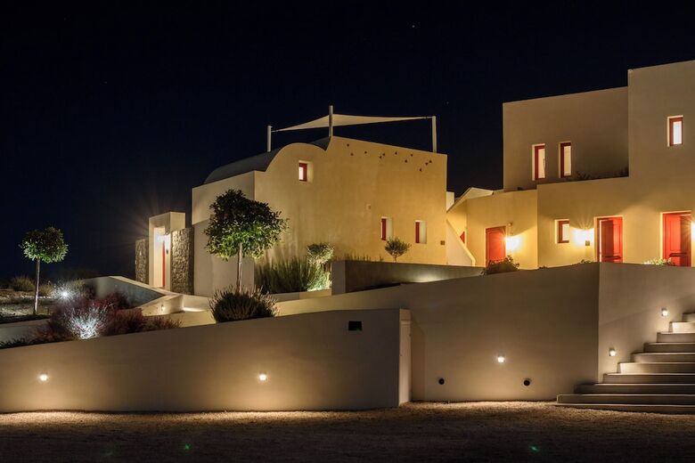 Potnia Theron Suites