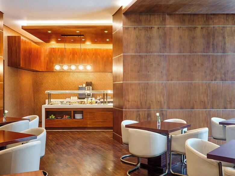 Hotel Hilton Cairo Nile Maadi
