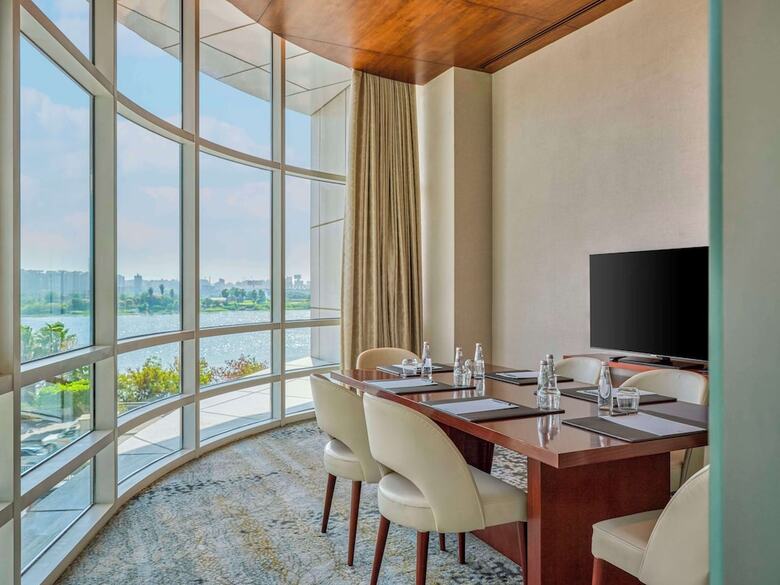 Hotel Hilton Cairo Nile Maadi