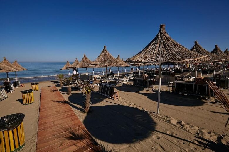 Eter Hotel