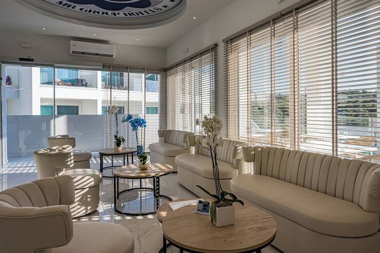 Mirage Bleu Hotel