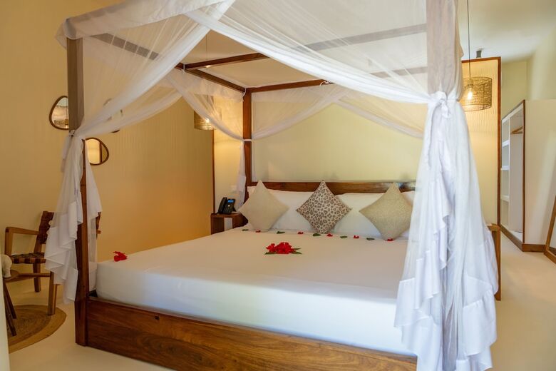 Alma Boutique Hotel