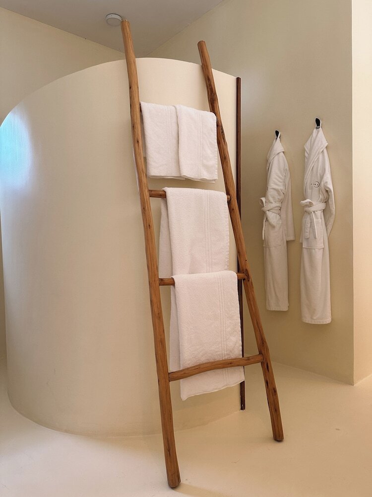 Alma Boutique Hotel