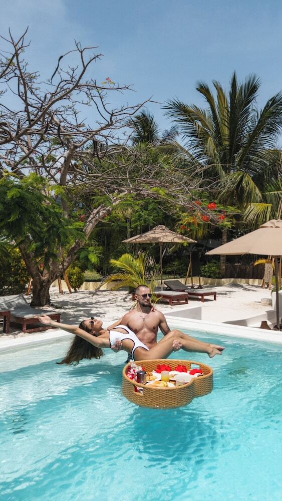 Alma Boutique Hotel