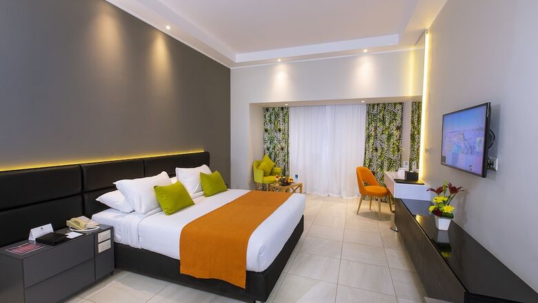 Hotel Naama Bay Suites & Spa
