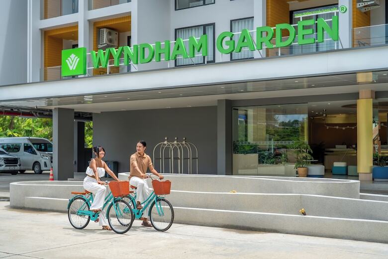 Hotel Wyndham Garden Naithon Phuket