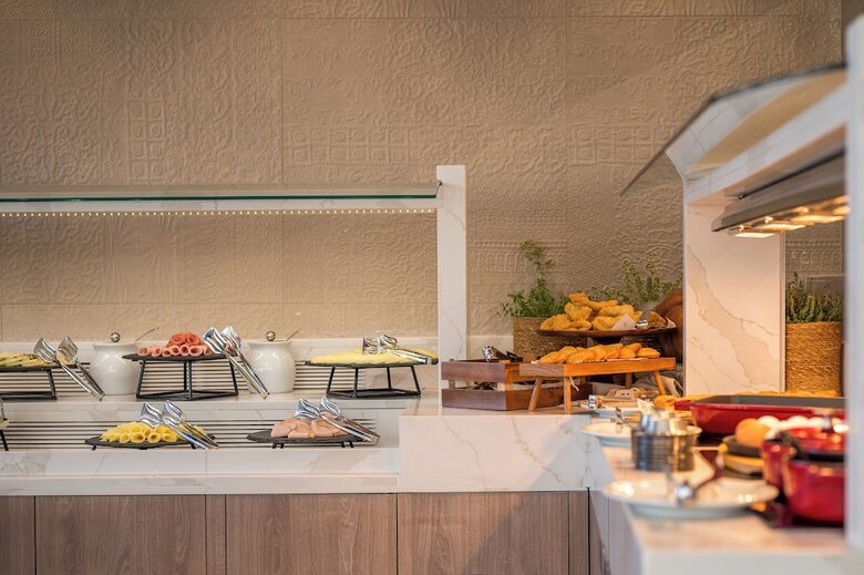 Hotel Pyri�