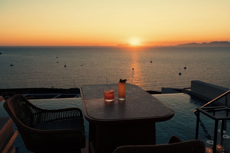 Hotel Santo Mine Oia Suites