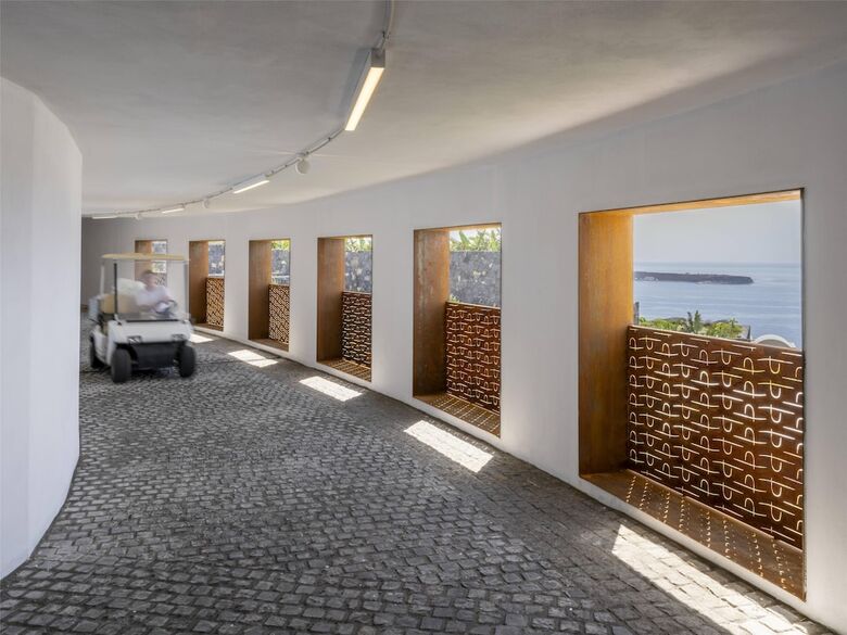 Hotel Santo Mine Oia Suites
